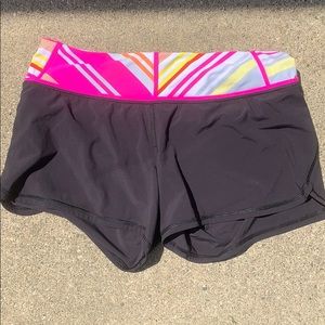Black Lulu Shorts -Pink Waistband